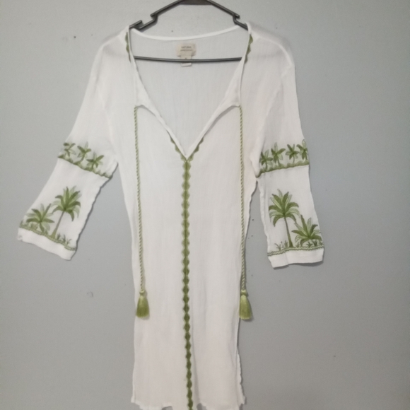 Natural Impressions Other - Natural Impressions Embroidered Swim Cover-Up featuring palm trees.